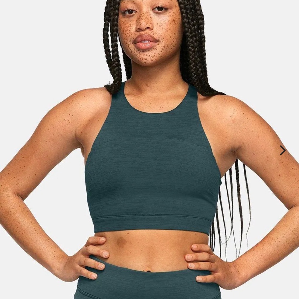 Outdoor voices set - move free crop and move free 3/4 leggings in evergreen
